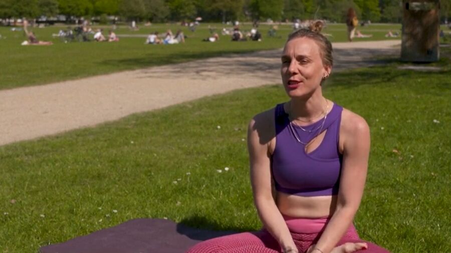 Copenhagen Beer Festival Yoga Strikes Balance