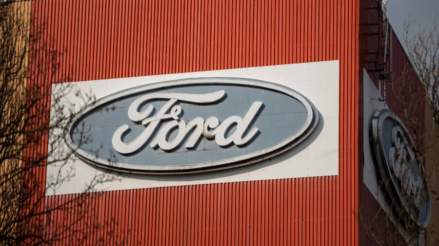 Ford Recalls SUVs, Some for a 2nd Time, to Fix Rear Camera Display