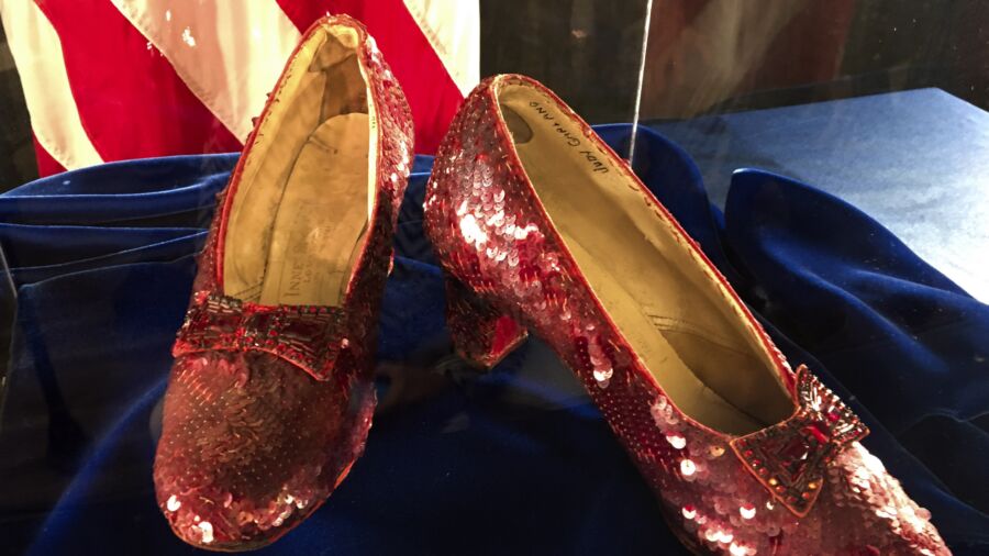 Man Indicted in Theft of ‘Wizard of Oz’ Ruby Slippers Worn by Judy Garland