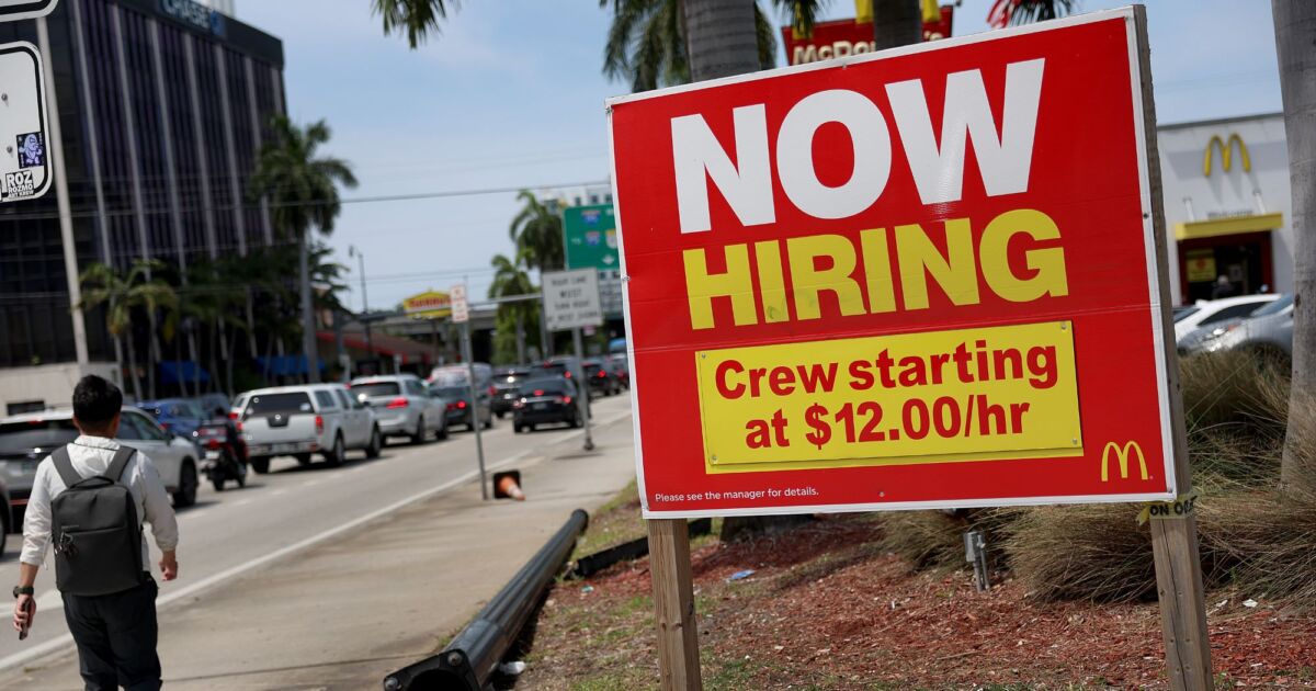 Fewer Americans Apply For Jobless Benefits Labor Market Still Showing 