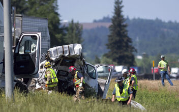 7 Dead in Vehicle Crash on Interstate 5 in Oregon