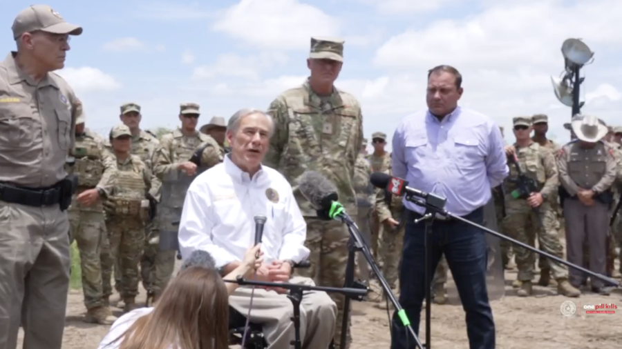 Texas Gov. Abbott Addresses Border Security Efforts From US–Mexico ...