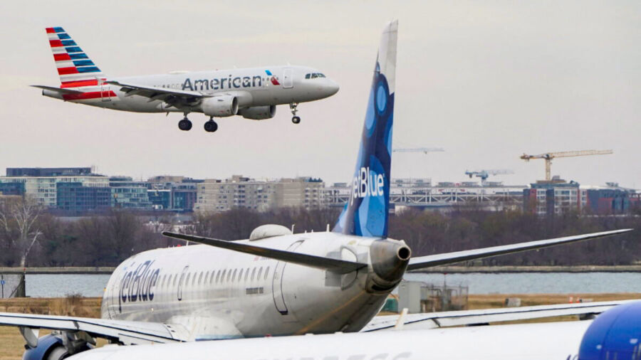 How Affordable Airfares Began as an Experiment in Late 1970’s: Former CEO of Continental Airlines