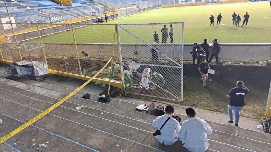 At Least 12 Dead in Stampede at El Salvador Stadium