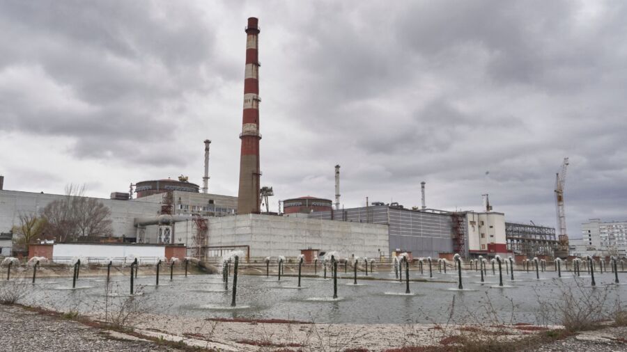 Ukraine Restores Power to Russia-Occupied Nuclear Plant