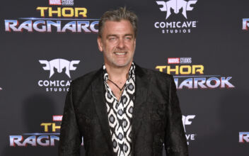 Ray Stevenson, of &#8216;Rome&#8217; and &#8216;Thor&#8217; Movies, Dies at 58