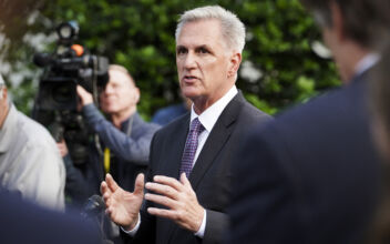 Biden, McCarthy Have ‘Productive’ Meeting But No Deal Yet on Debt Ceiling