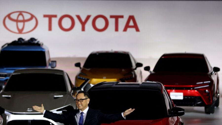 Top Toyota Scientist Cautions Resource Shortfall Could Halt Push for Electric Vehicles for Decades