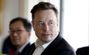 EU Issues Warning After Elon Musk Pulls Twitter Out of Anti-&#8216;Disinformation&#8217; Agreement