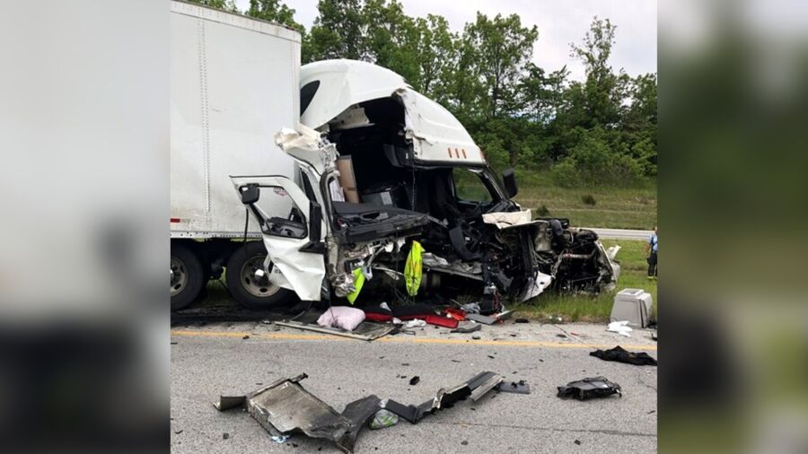 7-Vehicle Crash Kills 1, Injures 2 Near Indianapolis
