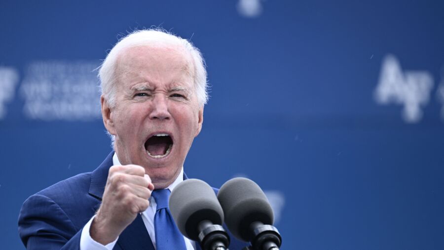 Biden Delivers Commencement Address at US Air Force Academy