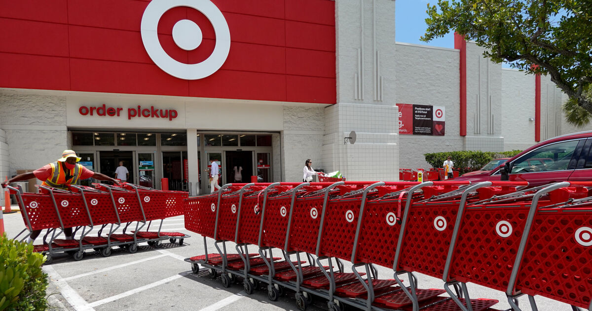 Conservatives’ Boycotts Wipe Off Billions From Target and Bud Light