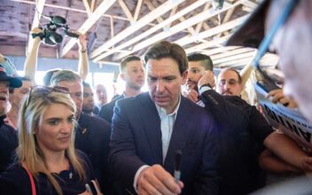 DeSantis Snaps at Reporter: ‘Are You Blind?’