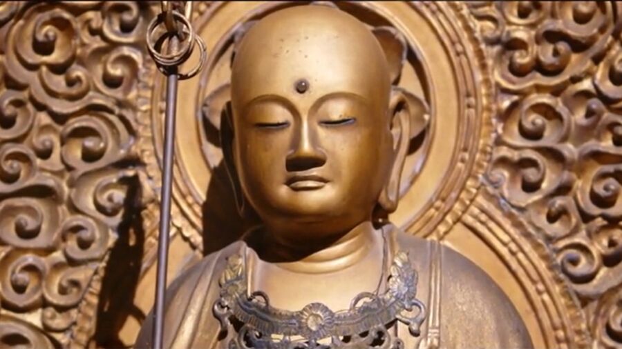 Asian Art of Medicine Exhibition in Paris Reveals Ancient Methods of Healing