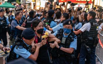 China Tightens Access to Tiananmen Square, 32 Detained in Hong Kong on Anniversary of 1989 Massacre