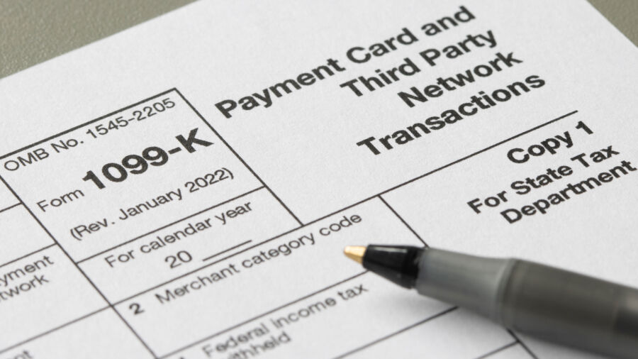 Gig Workers, Causal Online Sellers to Pay More Taxes in 2024 Unless Congress Takes Action