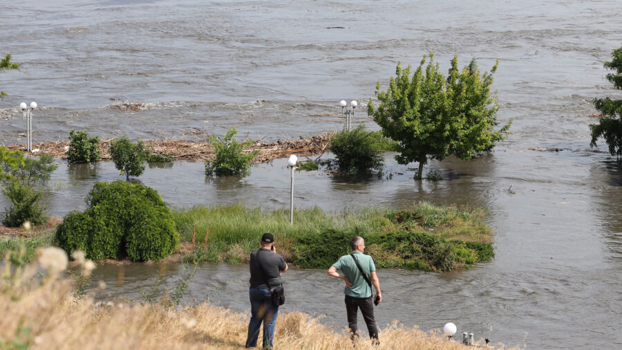 Kyiv Posts Audio, Says Russia Exploded Dam