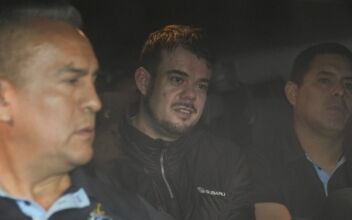 Main Suspect in 2005 Disappearance of Natalee Holloway Arrives in US From Peru to Face Charges