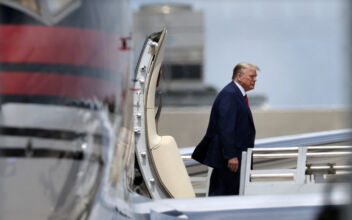 Trump Arrives in Miami Ahead of Court Appearance, Calls for Peaceful Protest