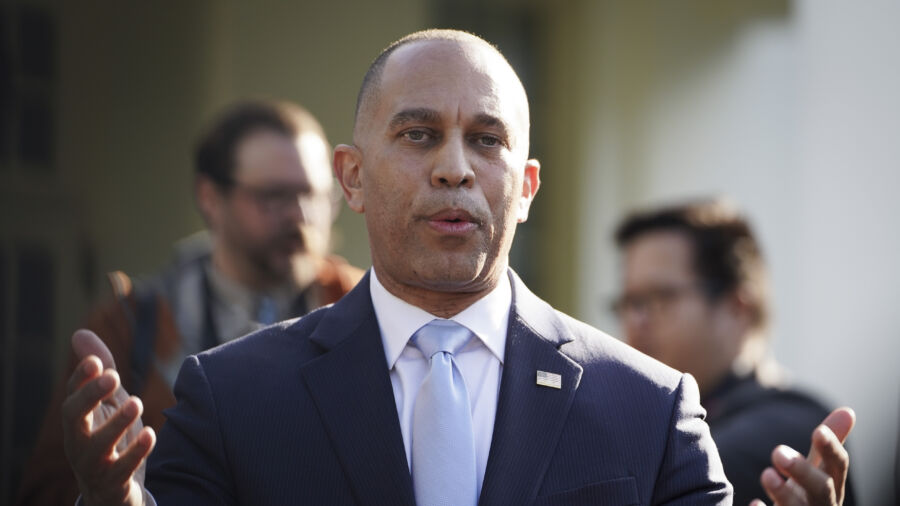 House Democratic Leader Jeffries Holds Weekly Press Conference (June 15)