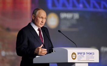 Putin Confirms Russia Sent Nuclear Weapons to Belarus
