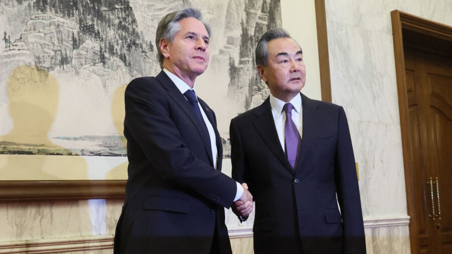 Blinken Gets Muted Reception From Beijing
