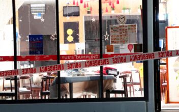 4 People Wounded by Man Wielding Axe Who Attacked Diners at Chinese Restaurants in New Zealand