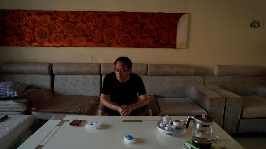 Chinese Human Rights Lawyer Chased out of 13 Homes in 2 Months as Pressure Rises on Legal Advocates