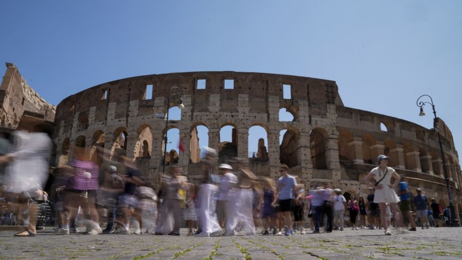 Rome Opens Long-Delayed Colosseum Metro Station