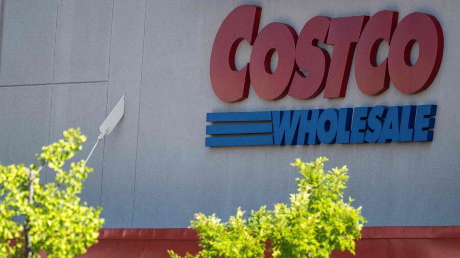 Costco to Crack Down on Non-Members Eating at Food Courts