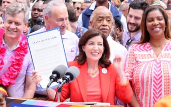 NY Gov. Hochul Signs Law Protecting Cross-Sex Procedures on Minors