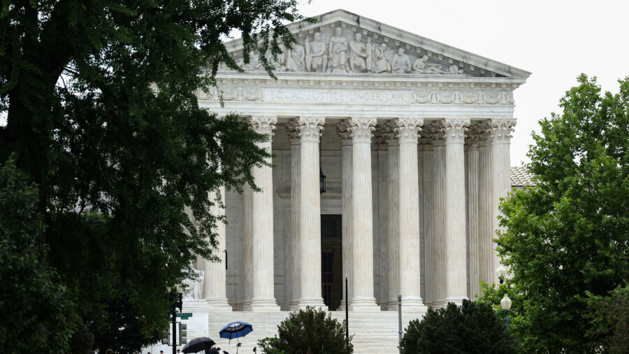 Supreme Court Strikes Down Race-Based Admissions at Colleges