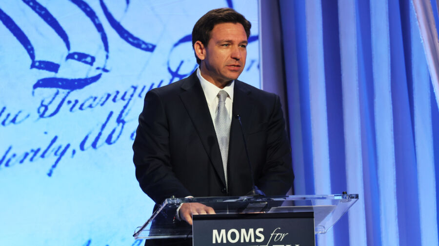 DeSantis Did 'Fantastic Job as Leader': Moms for Liberty Director After DeSantis Speaks at Summit