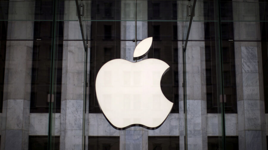 Apple’s Market Value Ends Above $3 Trillion for First Time