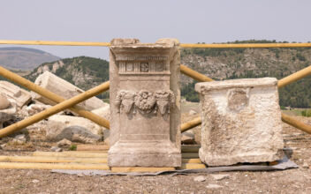 Ancient Greek Altar Unearthed at Archaeological Site in Sicily
