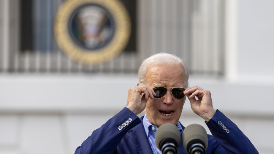 White House Celebrates July 4 With Barbecue, Fireworks