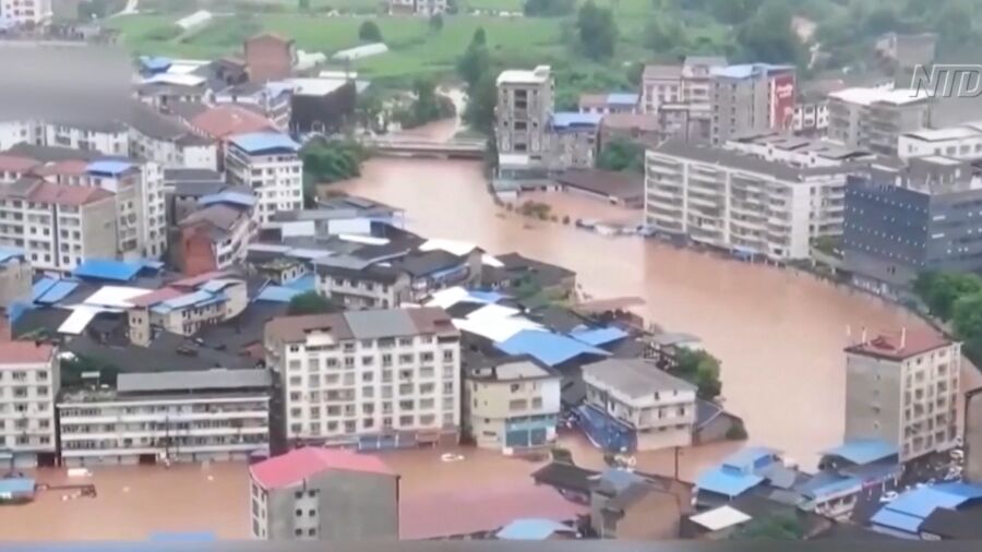 50 Rivers Suffer Major Flooding in China
