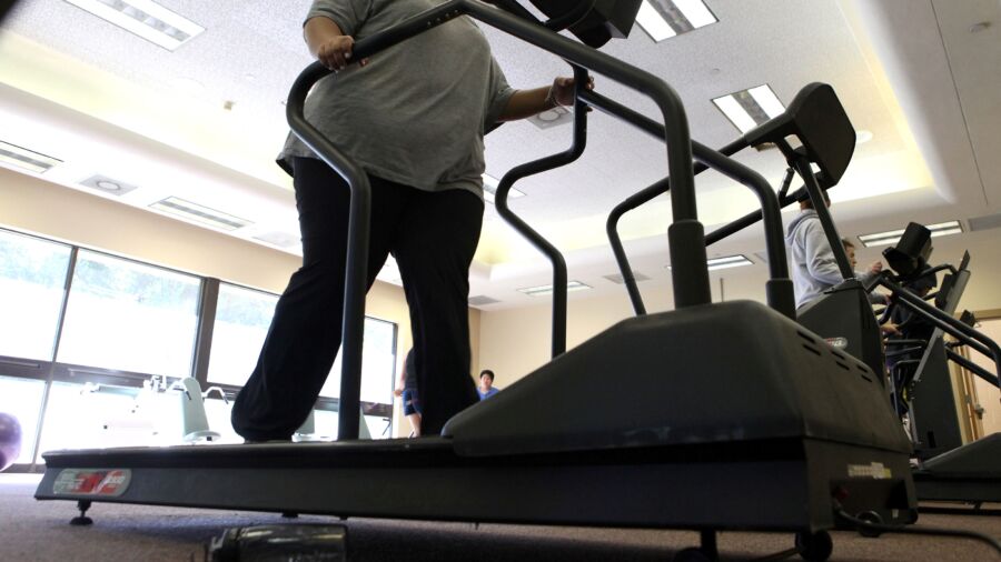 Tips to Achieving Your Optimal Weight With Strategies Beyond Medication: Wellness Coach
