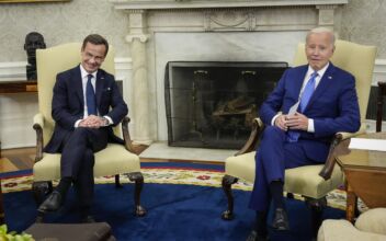 Biden Meets Sweden’s Prime Minister at White House to Back Nordic Country’s Bid to Join NATO