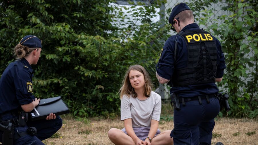 Greta Thunberg Charged by Swedish Prosecutors Over Climate Protest