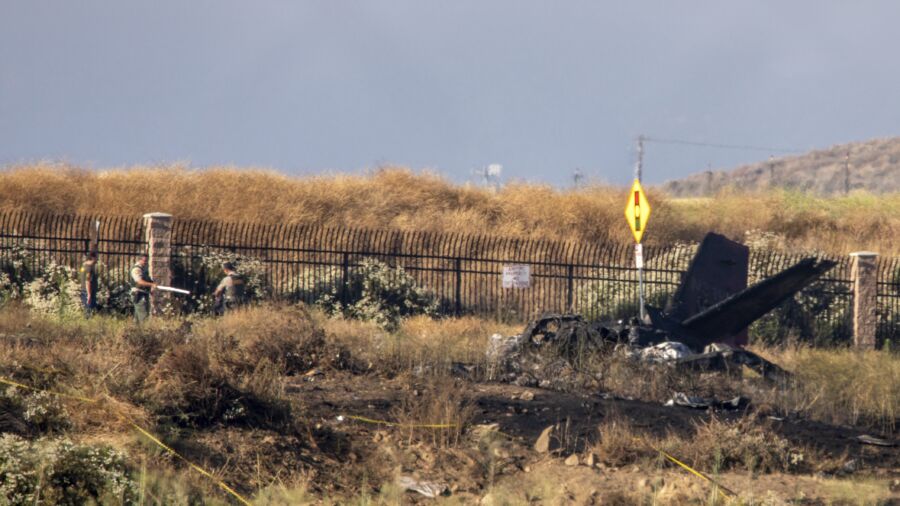 6 Killed When Small Plane Crashes, Bursts Into Flames in Field Near Southern California Airport