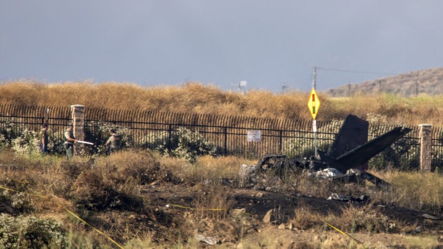 Authorities Identify 6 People Killed in Plane Crash in Southern California