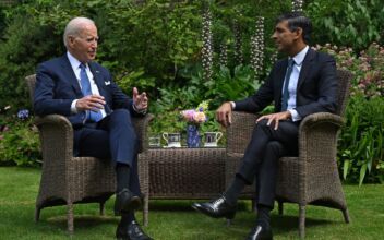 Biden Says US–UK Relations Are ‘Rock Solid’ Amid Cluster Bomb Controversy