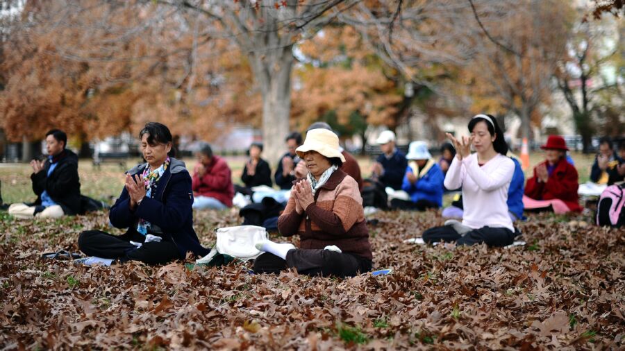 Use Traditional Meditation for Mind, Body, Spirit Connection