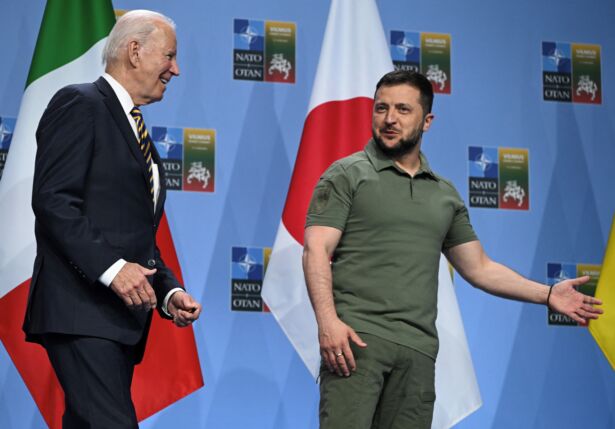 US President Joe Biden and Ukrainian President Volodymyr Zelenskyy