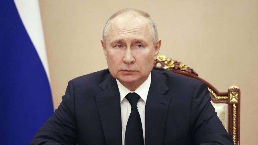 Kremlin Says Putin Trip to China Is ‘on the Agenda’
