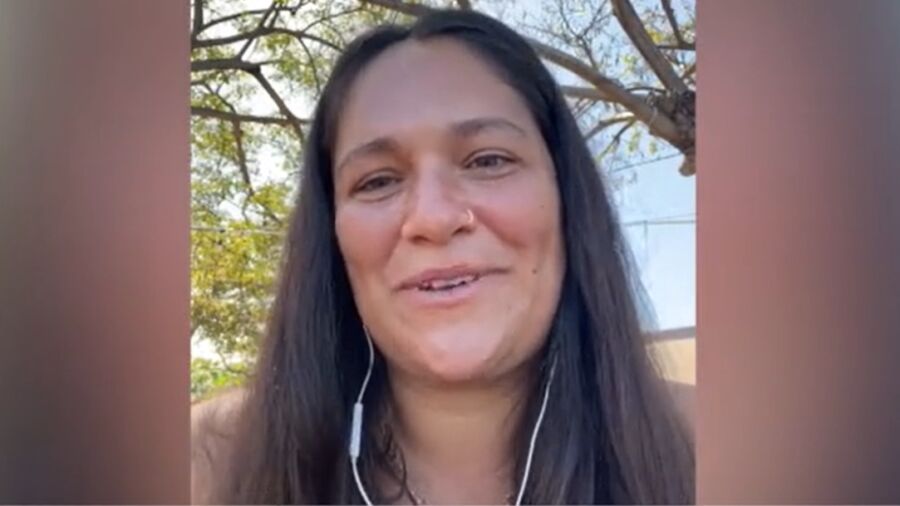 Mother Says 'Aloha' to Unschooling Her Kids: Learning Through Curiosity With Flexibility and Family Bonding