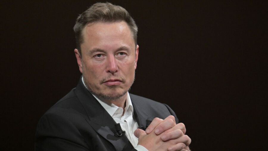 ‘Pro-China’ Elon Musk Says CCP ‘Concerned’ About AI Risks, Wants to Cooperate on International Regulatory Framework
