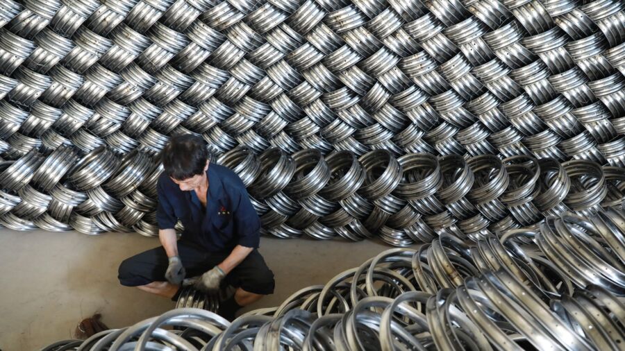 China Sees Biggest Exports Decline in Over 3 Years