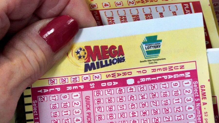 Mega Millions Jackpot Grows to $640 Million, Among Highest in Lottery Game’s History
